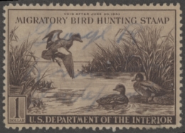 Picture of RW9 1942 Duck Stamp  Used F-VF