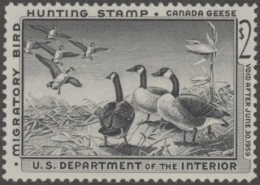 Picture of RW25 1958 Duck Stamp  MLH F-VF