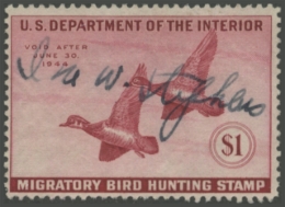 Picture of RW10 1943 Duck Stamp 